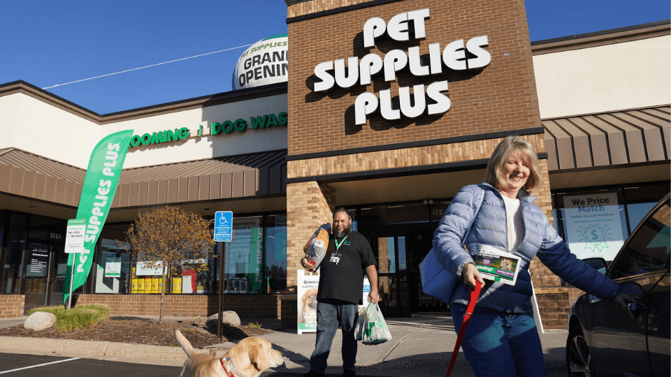 Pet Supplies Plus to add 20 additional stores