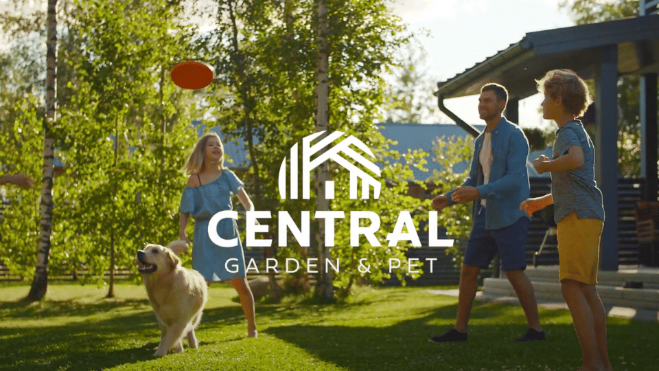 Central Garden & Pet acquires premium dog treat company