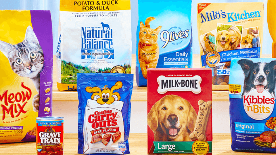 Pet food makes up most of J.M. Smucker’s quarterly sales