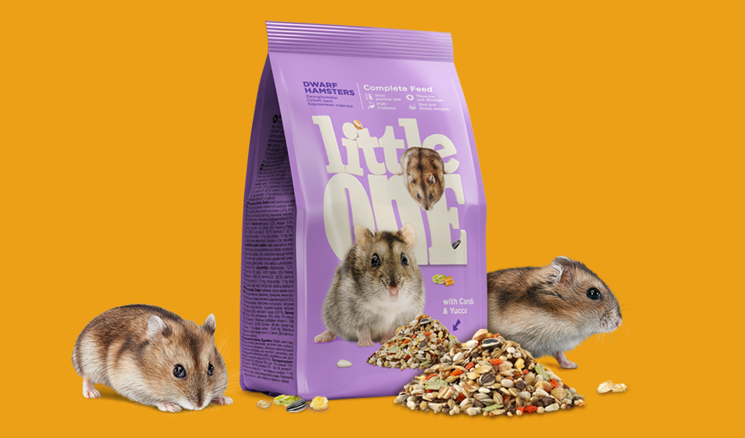 Feed for dwarf hamsters