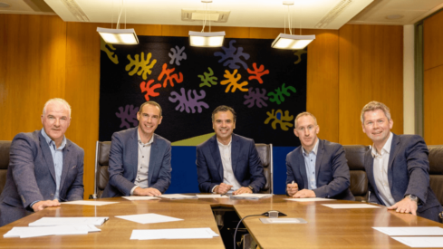 Maxi Zoo Ireland takes over Equipet