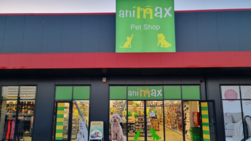 Largest Romanian pet retailer opens 2 new stores