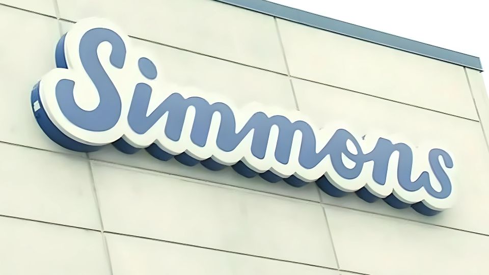 Simmons Pet Food announces closure of Canadian plant