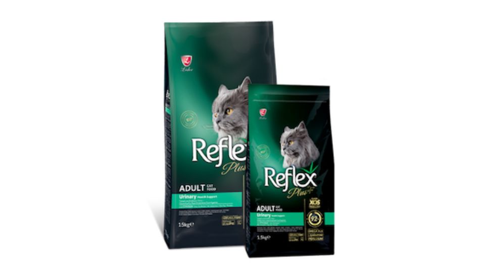 Reflex Plus urinary adult cat food