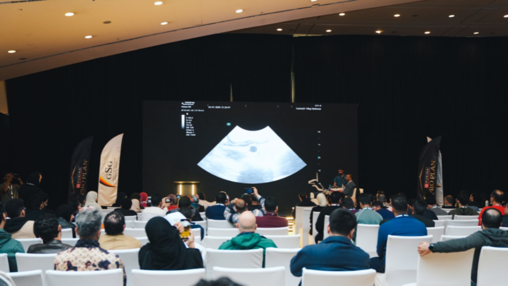 Lecture at Paws & Partners in Saudi Arabia.