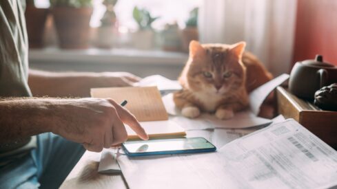 UK pet owners balance financial pressures with responsible care