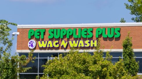 Pet Supplies Plus and Wag N’ Wash break away from former parent company
